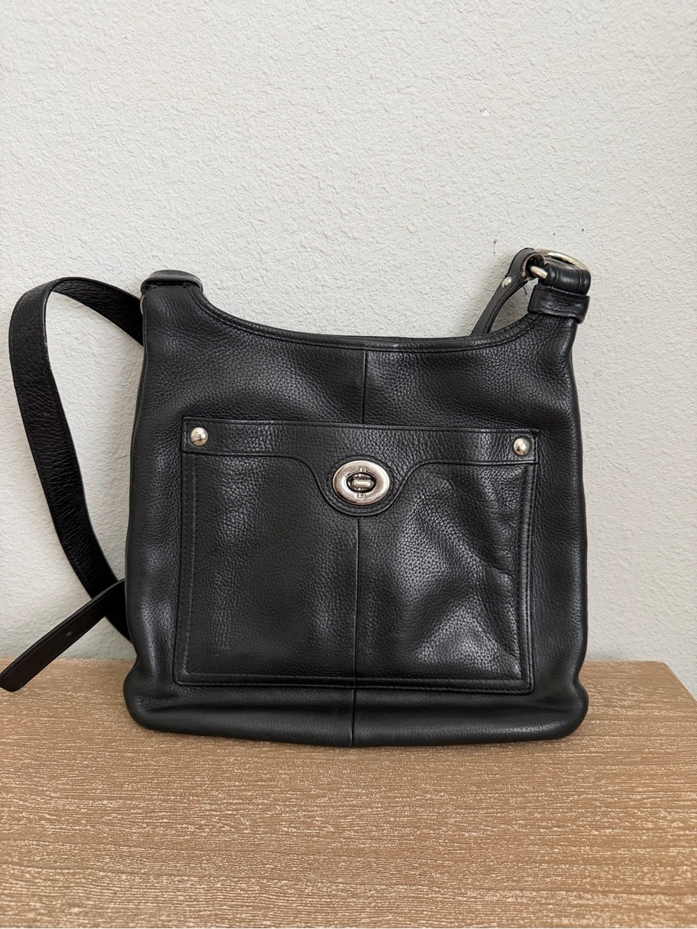Coach Penelope Slim Crossbody Shoulder Bag Black Pebbled Leather B1168-F16533